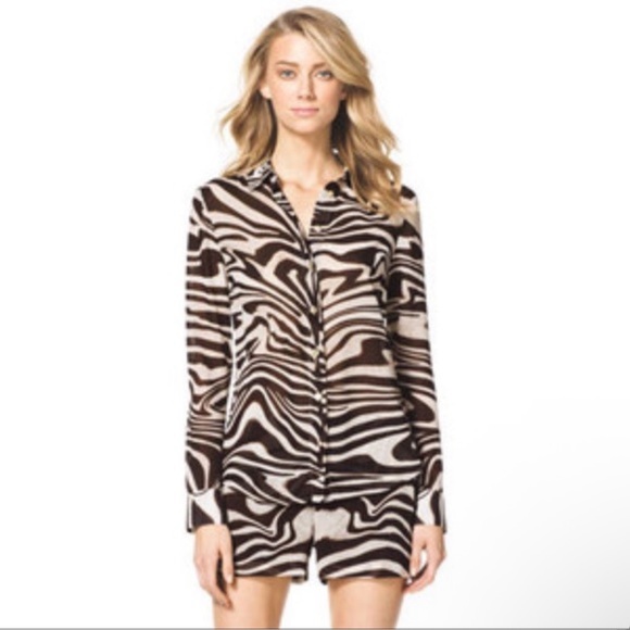 Michael Kors Matching Zebra Print Set, Long Sleeve Button Down and Shorts (sm/2) - Picture 1 of 11